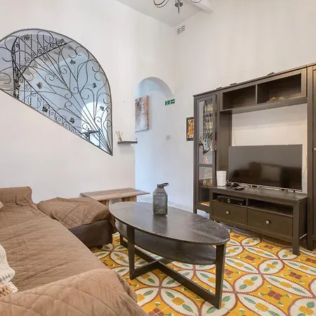 Three Cities 3 Bedroom Townhouse With Rooftop Terrace And Marina Views شقة بيرغو