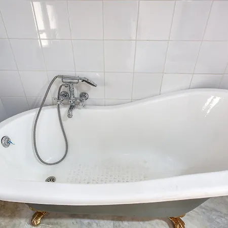 Three Cities 3 Bedroom Townhouse With Rooftop Terrace And Marina Views شقة *