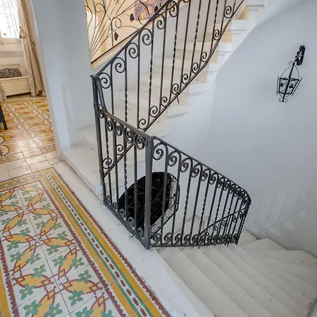Three Cities 3 Bedroom Townhouse With Rooftop Terrace And Marina Views *